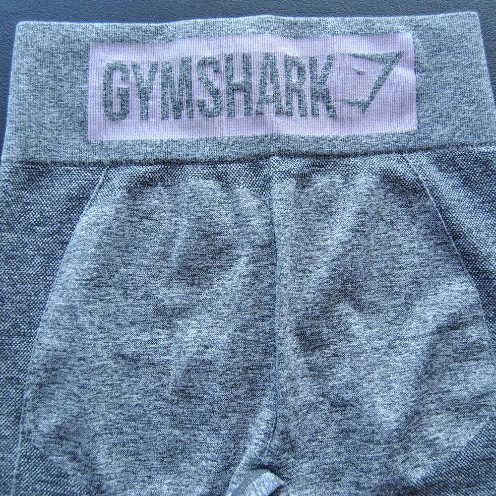 Gymshark X-Small Gray w/ Purple Logo Leggings